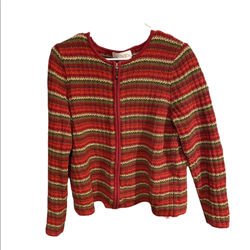 zip up sweater
